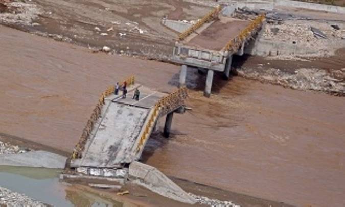 تازه‌ترین اخبار بارندگی و سیل ایران| مسدود شدن راه‌آهن اندیمشک - اهواز/ توزیع ۳۰۰ هزار قرص نان بین سیل‌زدگان لرستان