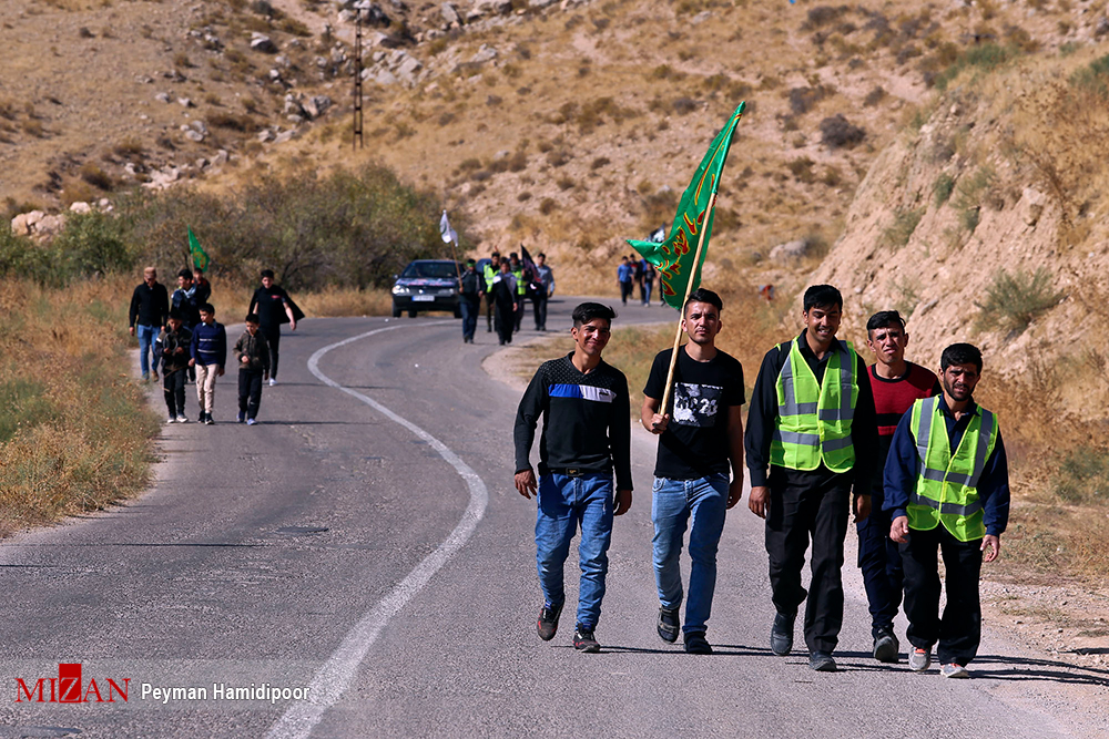 راهپیمایی جاماندگان اربعین در سراسر کشور