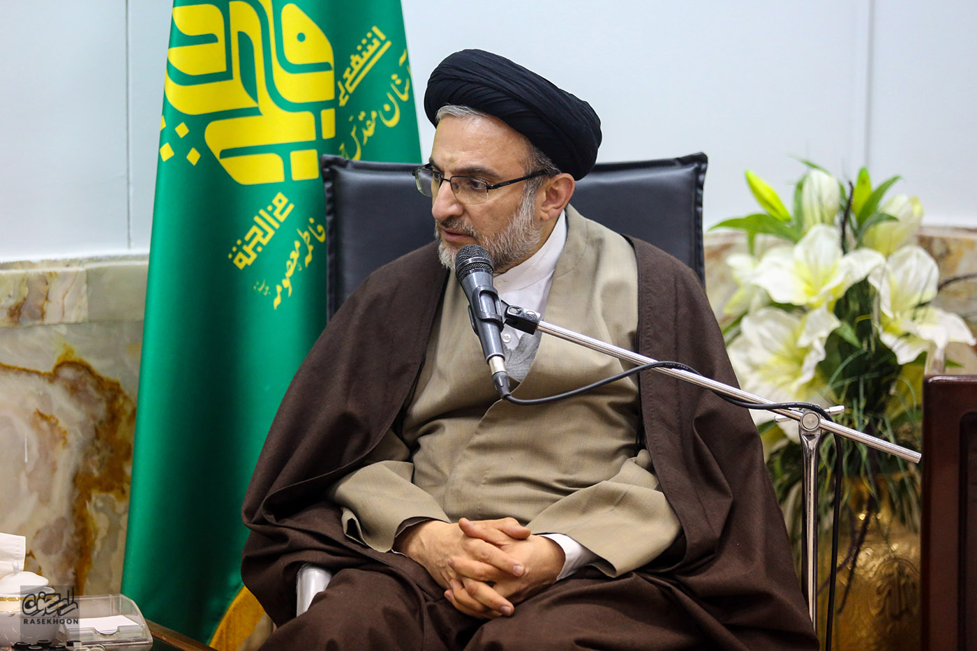 گزارش تصویری اولین دیدار حجت الاسلام خاموشی به عنوان رییس سازمان اوقاف و امورخیریه با مراجع عظام تقلید (بخش اول)