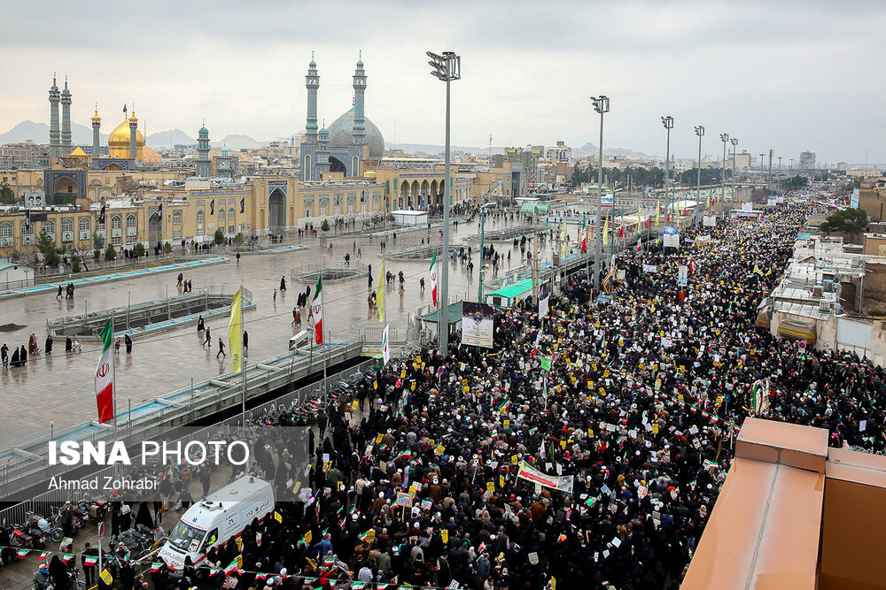 شـکوه «وحدت انقلابی» ایرانیان در 22 بهمن 97