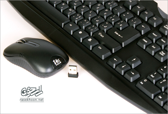  Uctech KBX 8300 Wireless Mouse Keyboard 