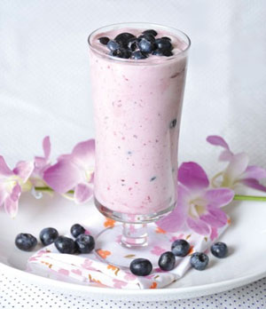 طرز تهیه دسر بلوبری