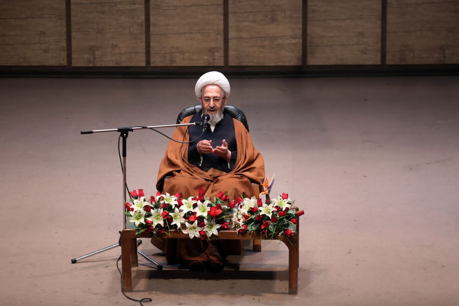 گزارش تصویری از همایش بزرگ مبلغان اعزامی سازمان اوقاف در ایام فاطمیه