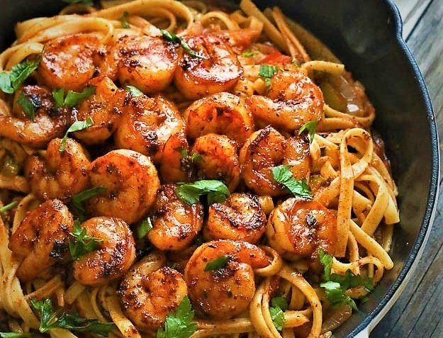 طرز تهیه انواع سالاد میگو