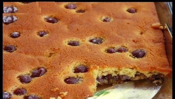 دستور تهیه پنج مدل کیک کشمشی