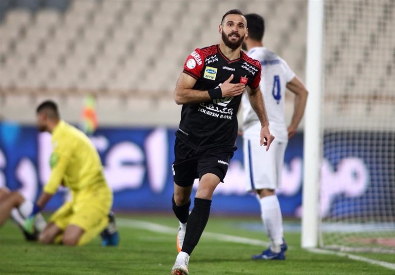 در لیگ ایران هافبک خلاق و مهاجم شش دانگ نداریم/پرسپولیس می تواند پنجمین قهرمانی پیاپی را بگیرد