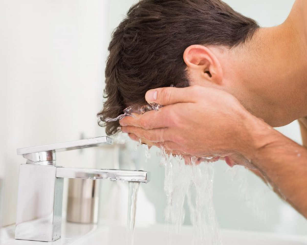 اشتباهات رایج در شستن صورت
