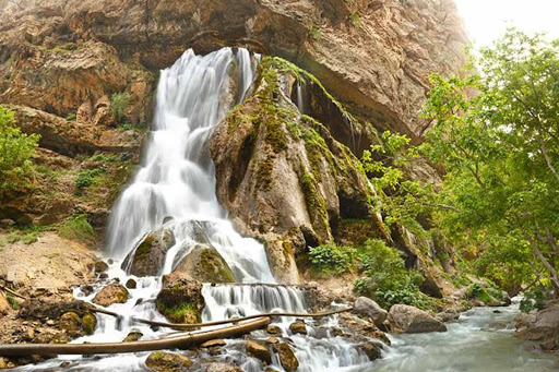 آبشارهای زیبا در ایران