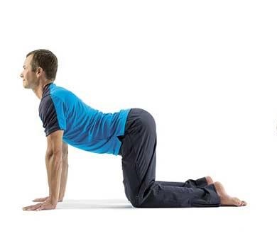 سه تمرین ورزشی ساده برای بهبود کمر درد معلمان