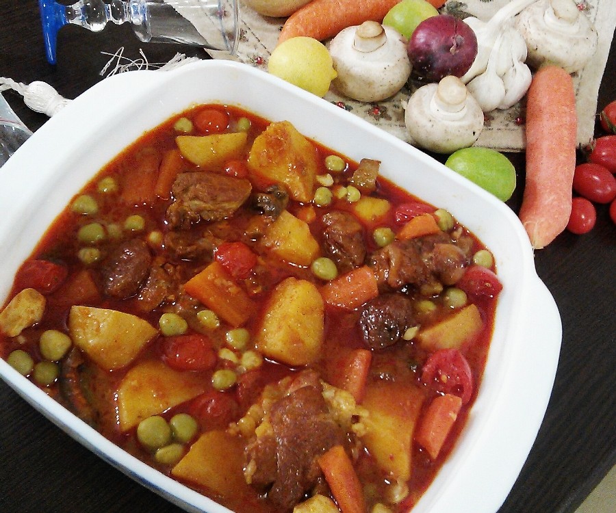 طرز تهیه غذای ملل راگو  (فرانسوی)