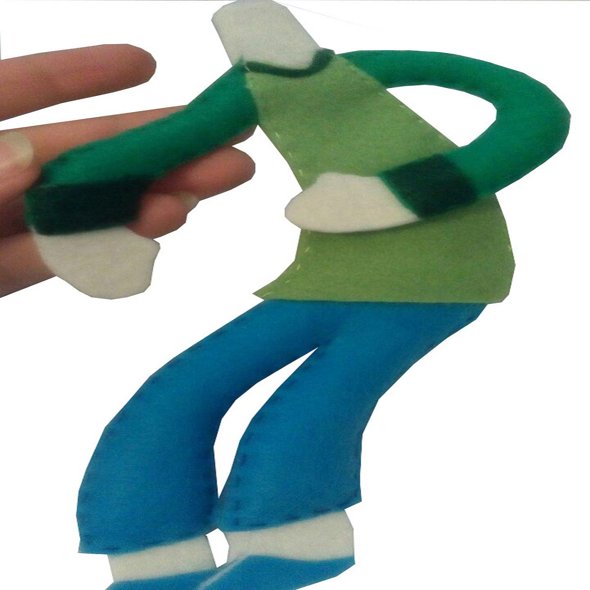 عروسک نمدی