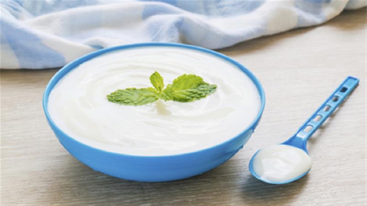 کدام خوراکی ها برای کاهش علایٔم سندرم پیش از قاعدگی مناسب هستند؟