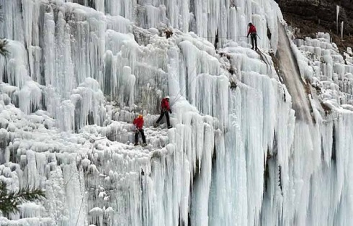 دشت ازو طبیعتی زیبا و خارق العاده در دماوند
