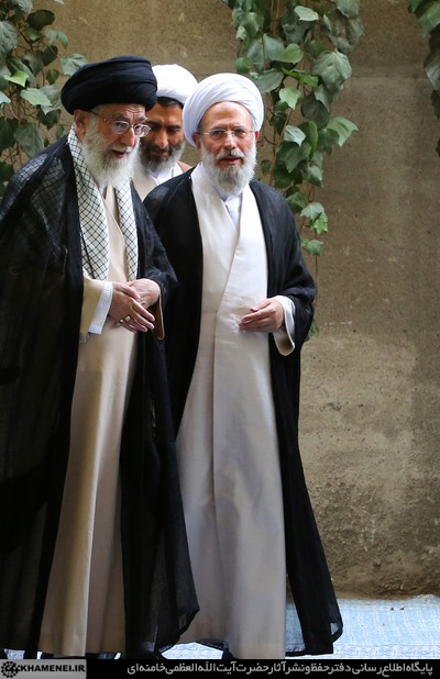 گزارش تصویری بازدید رهبر معظم انقلاب از مؤسسه دارالحدیث