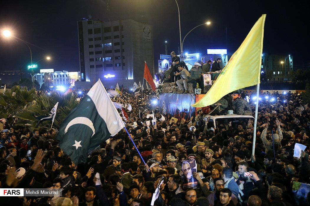 تصاویری از قیام مردم قم به احترام سیدالشهدای مقاومت