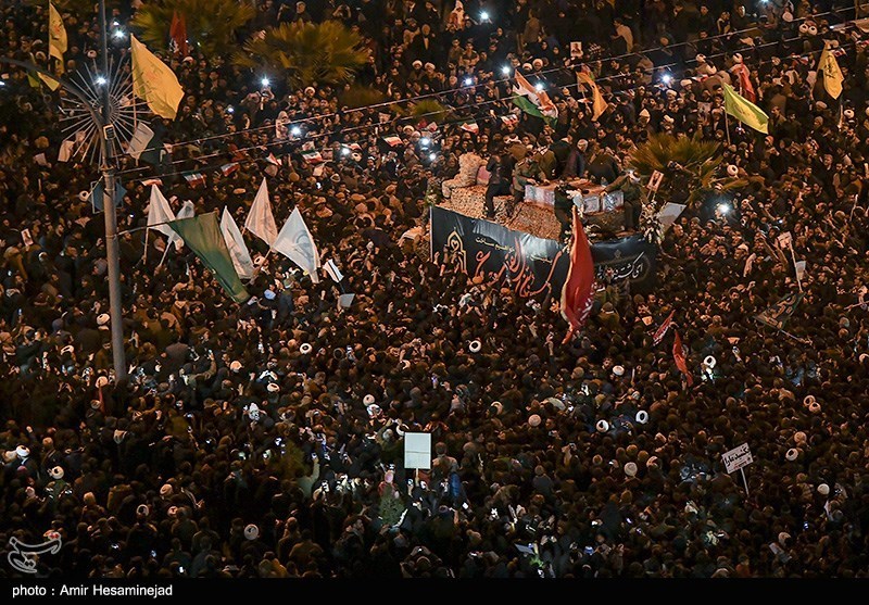 تصاویری از قیام مردم قم به احترام سیدالشهدای مقاومت