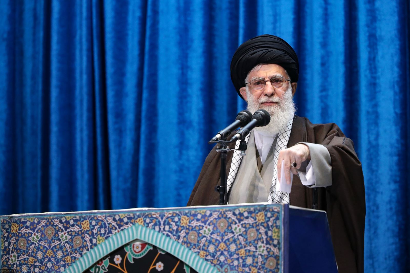 گزارش تصویری خطبه عزت | نماز جمعه تهران به امامت ولی امر مسلمین