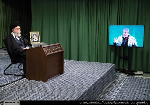 ارتباط تصویری جمعی از مداحان با رهبر انقلاب در سالروز میلاد حضرت زهرا ارتباط تصویری جمعی از مداحان با رهبر انقلاب در سالروز میلاد حضرت زهرا