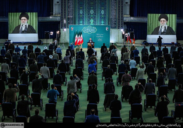 ارتباط تصویری جمعی از مداحان با رهبر انقلاب در سالروز میلاد حضرت زهرا ارتباط تصویری جمعی از مداحان با رهبر انقلاب در سالروز میلاد حضرت زهرا