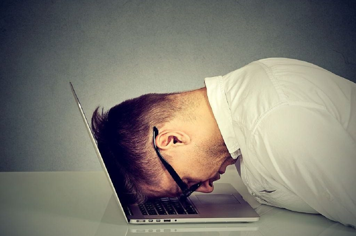 انواع اختلالات خواب، علل، علائم و روش‌های درمانی آن