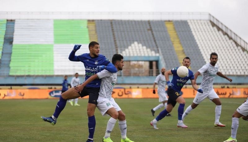 ویرانه‌ی استقلال به فرهاد مجیدی رسیده است/لیگ برتر فوتبال کیفیت ندارد