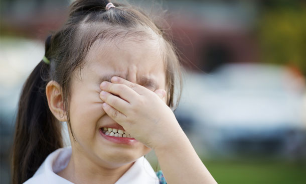 با کودک غرغرو چه کنیم؟