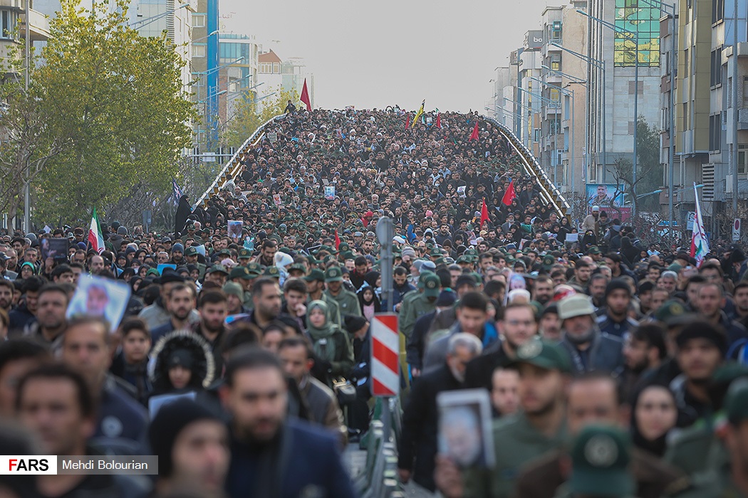 گزارش تصویری تشییع میلیونی سردار شهید قاسم سلیمانی و شهدای مقاومت در تهران