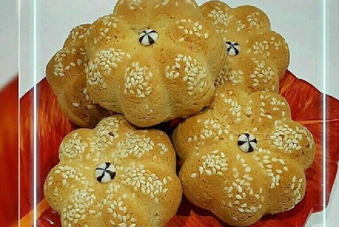 آموزش درست کردن کلوچه کنجدی با چند روش