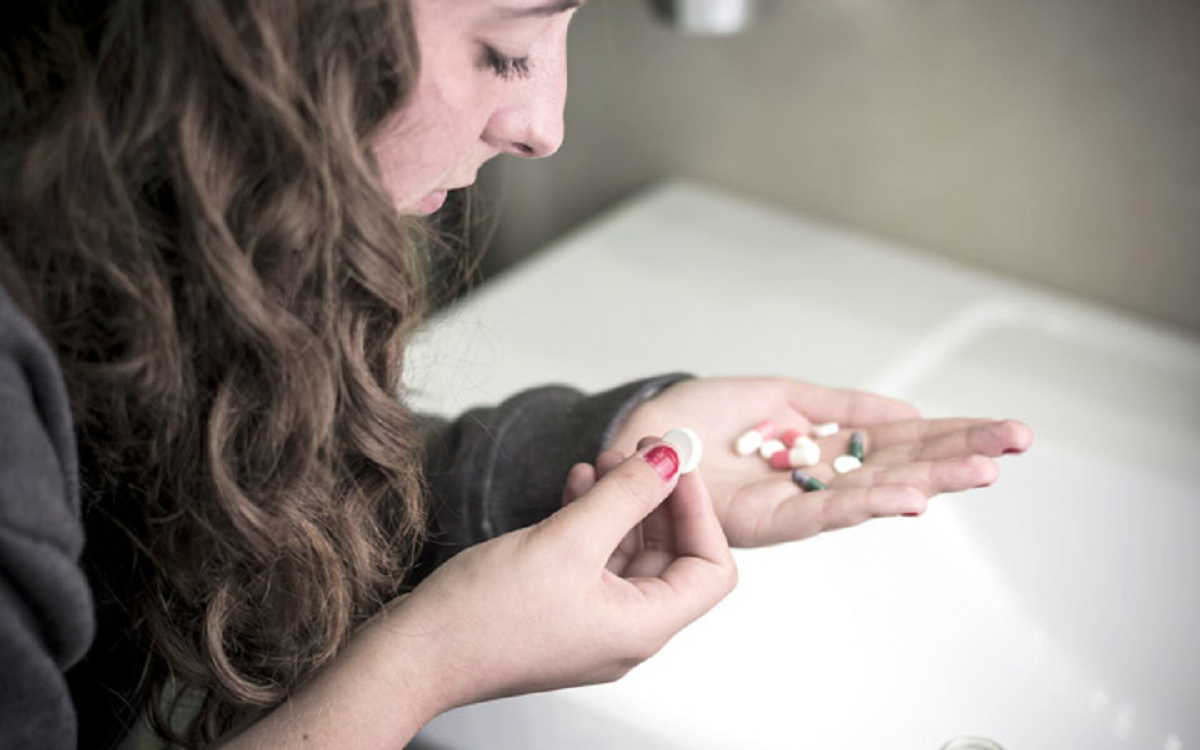 علائم افسردگی و پیشگیری از ان در نوجوانان