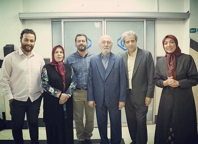 پرویز پورحسینی چشم از جهان فرو بست