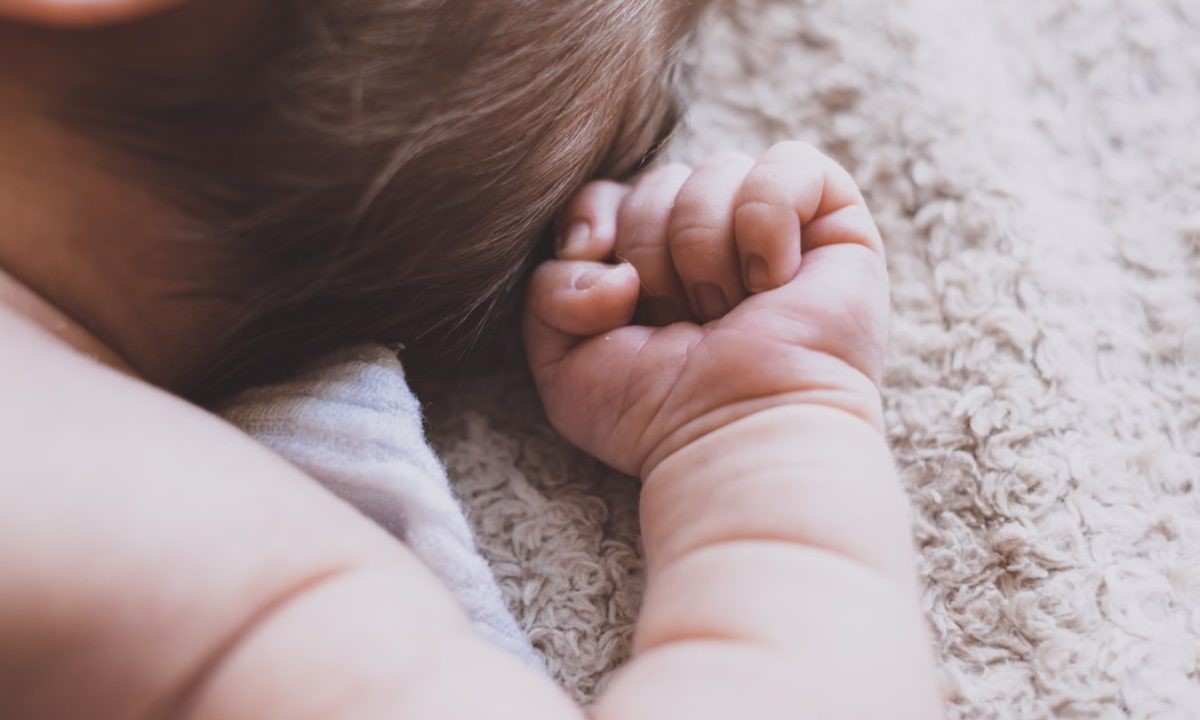 کولیک  نوزادان چیست؟