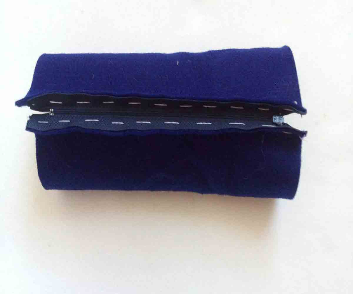 جامدادی نمدی