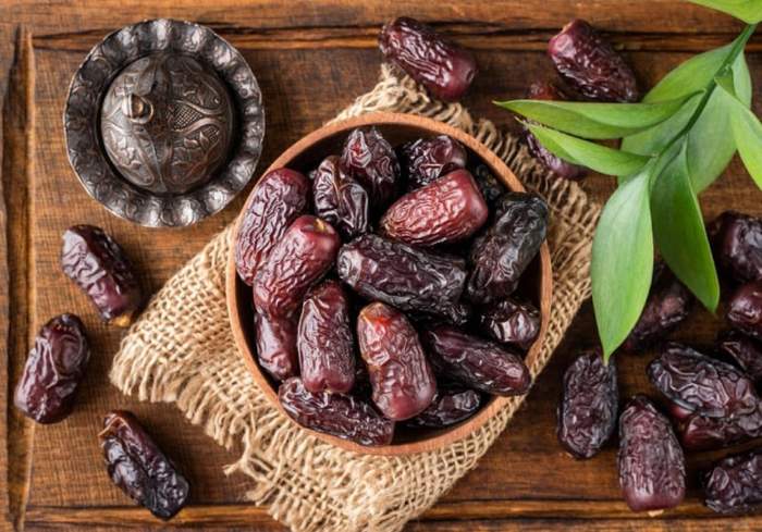 بهترین روش نگهداری از خرما در یخچال و فریزر