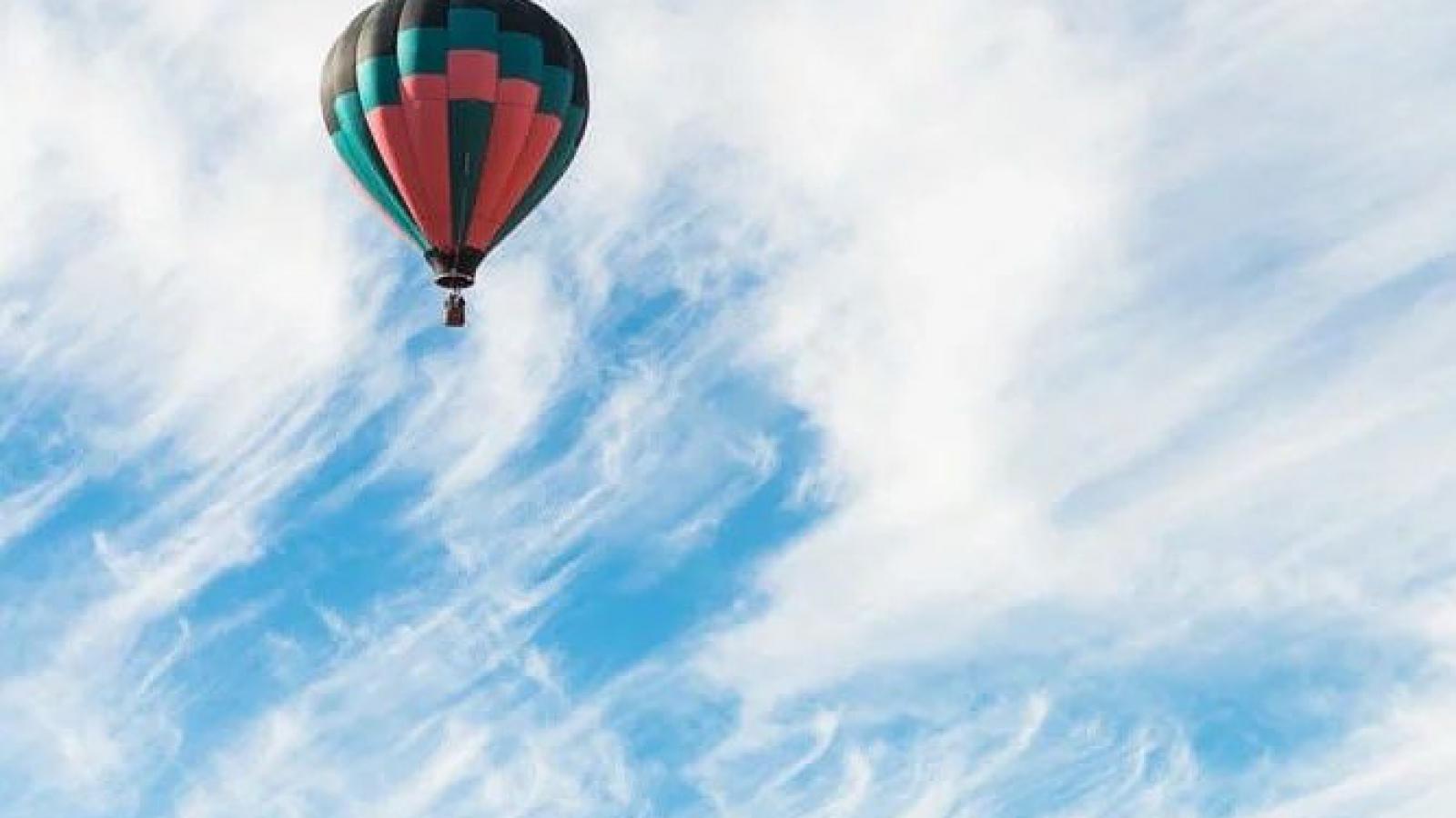 با قانون بالن ، اوج بگیر