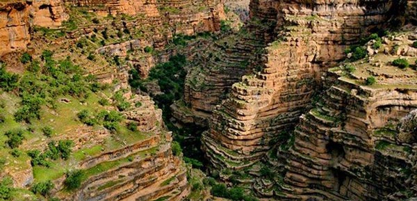 آشنایی با تنگه شیرز