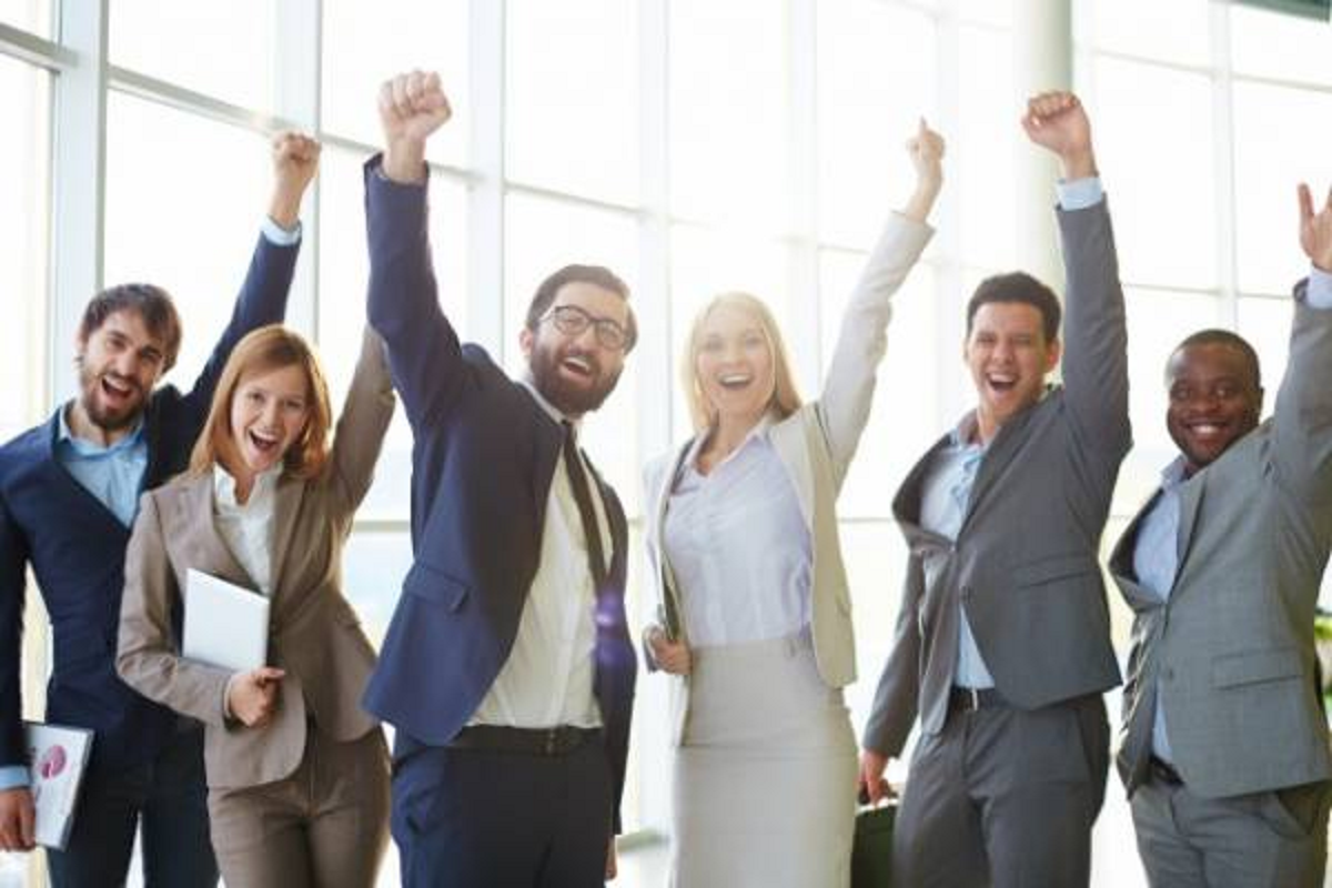 عادت کلیدی روزانه افراد موفق دنیا را بشناسید