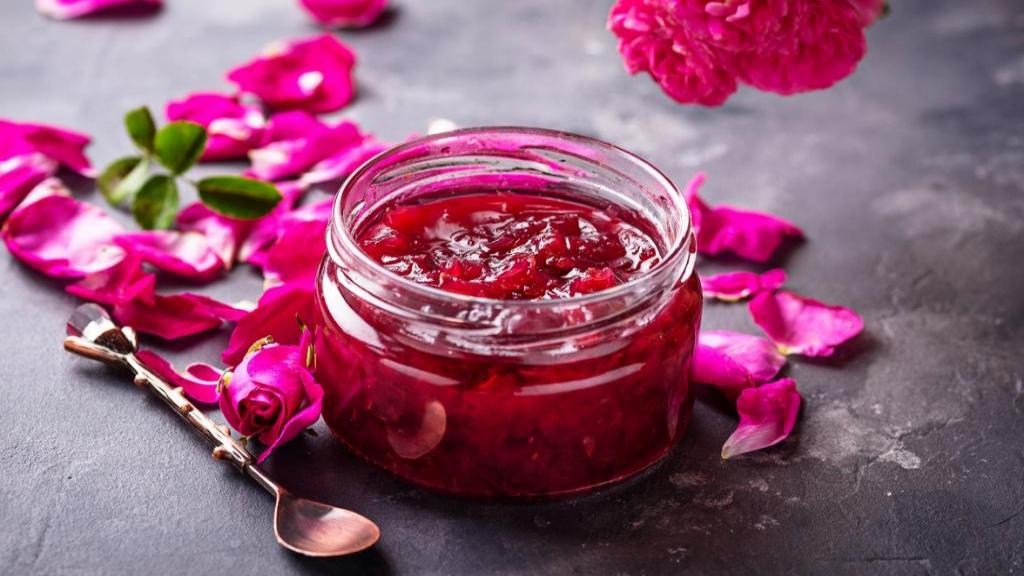 دستور پخت مربا گل محمدی