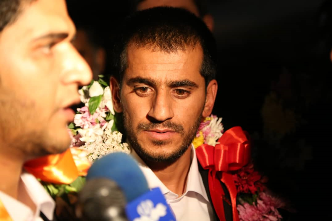 بازگشت 5 تن از مرزبانان آزاد‌شده میرجاوه به کشور + اسامی و تصاویر