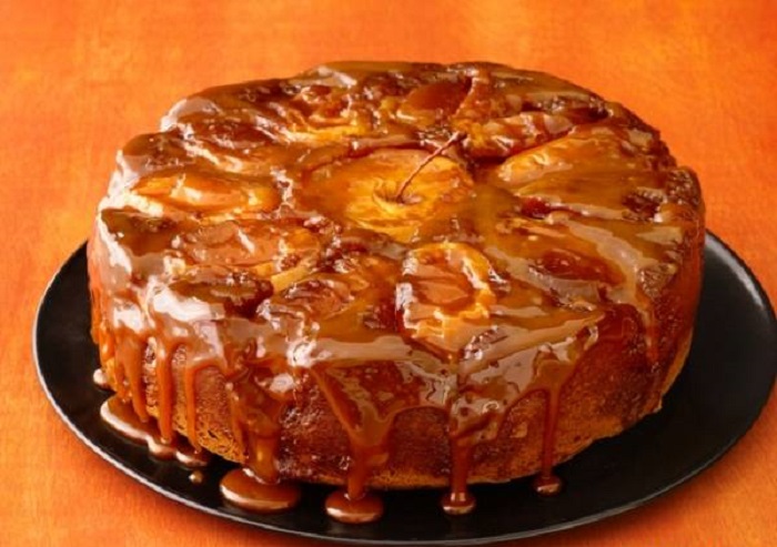 چهار دستور متفاوت برای پخت کیک سیب