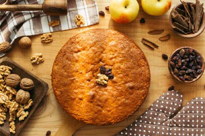 چهار دستور متفاوت برای پخت کیک سیب