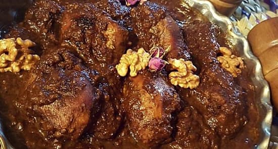 خورش فسنجان با مرغ