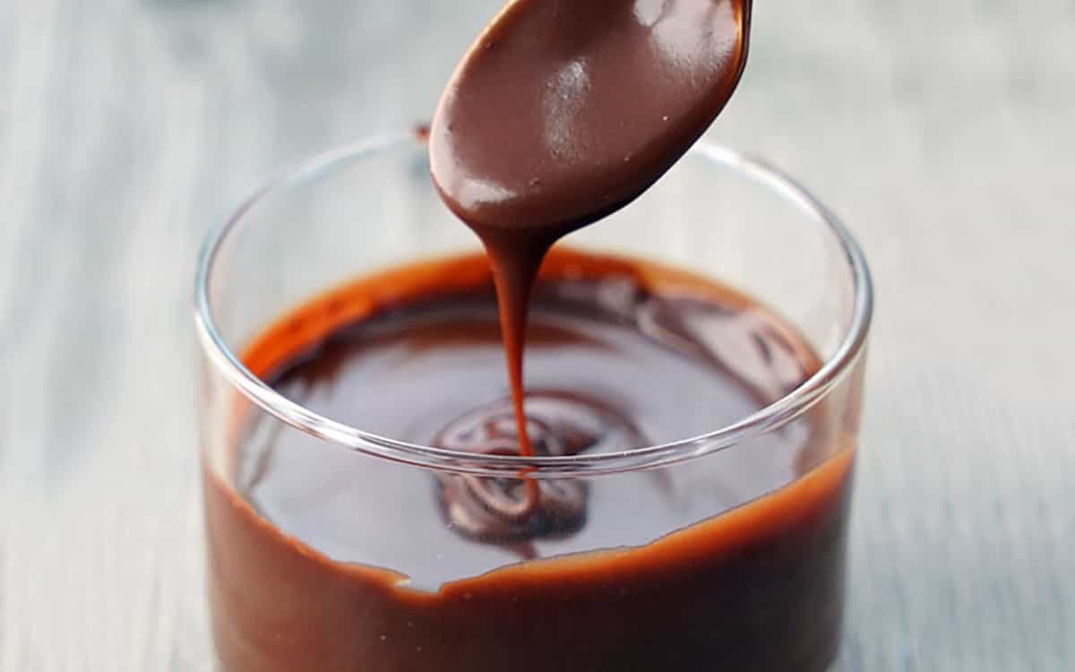 کیک شکلاتی خیس
