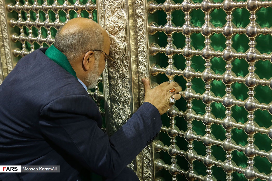 رونمایی از ضریح جدید مطهر شهدای کربلا در قم