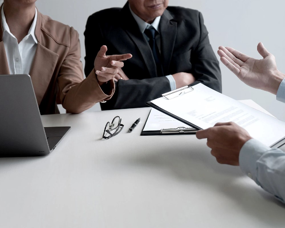 چگونه می توان در صورت مشاهده تعارض منافع، آن را گزارش کرد؟