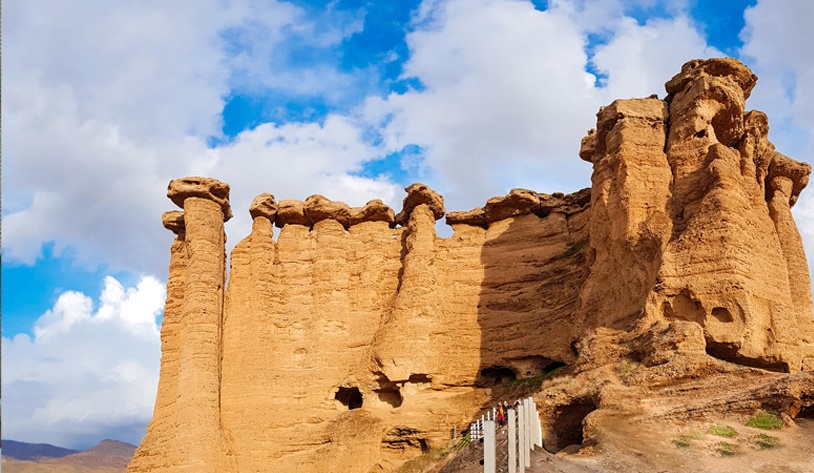 قلعه بهستان