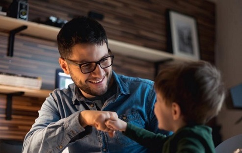 هرآنچه که باید راجع به تنبیه و تشویق کودکان بدانیم