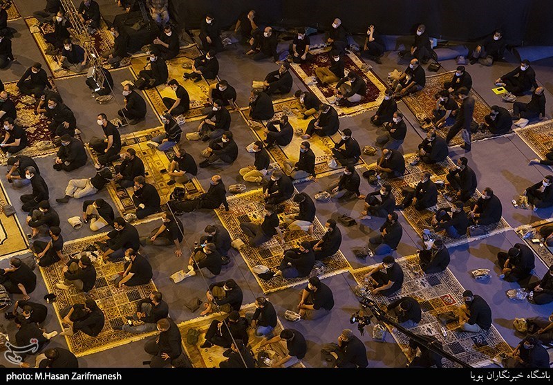 مراسم عزاداری شب اول محرم همسو با شرایط خاص کرونایی به روایت تصویر