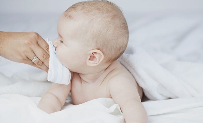 همه چیز راجع به رفلاکس نوزاد