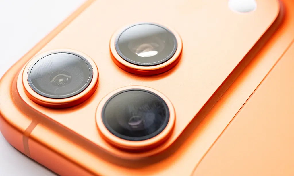 نقد و بررسی آیفون ۱۷ پرو، آیا ارزش خرید دارد؟ (بررسی جامع) نقد و بررسی آیفون ۱۷ پرو، آیا ارزش خرید دارد؟ (بررسی جامع)