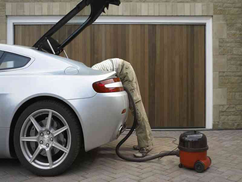 راهکارهایی برای خلاص شدن از شر بوهای نامطبوع و بد خودرو